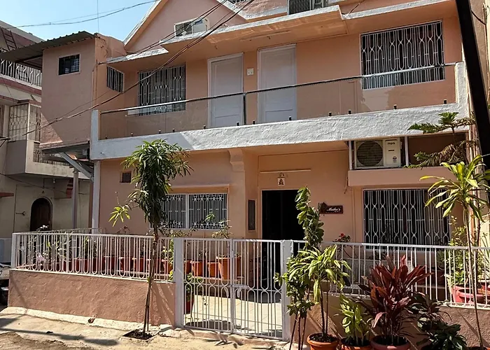 Mutha\'S Homestay